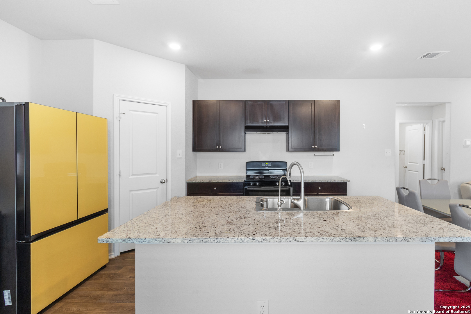 6610 Greensleeves San Antonio TX 78252