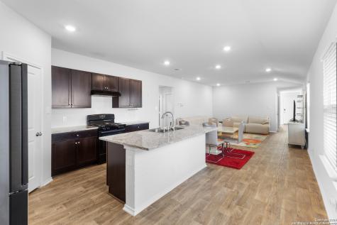 6610 Greensleeves San Antonio TX 78252