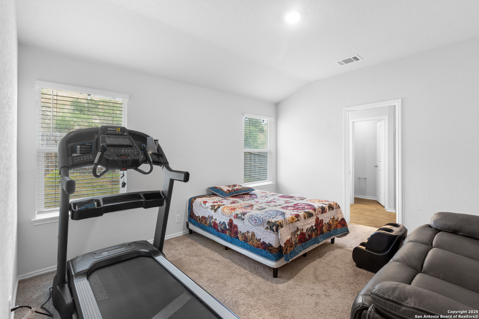 6610 Greensleeves San Antonio TX 78252
