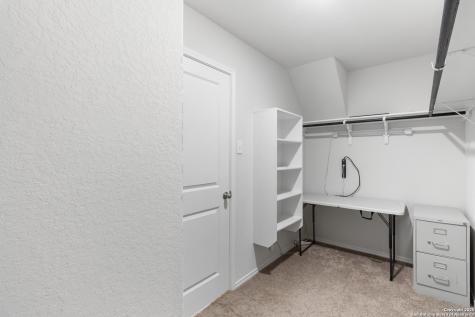 6610 Greensleeves San Antonio TX 78252