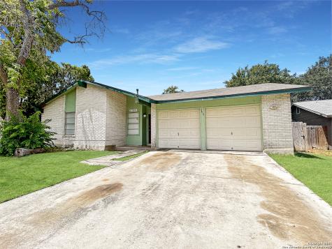 7418 Meadow Hill San Antonio TX 78251
