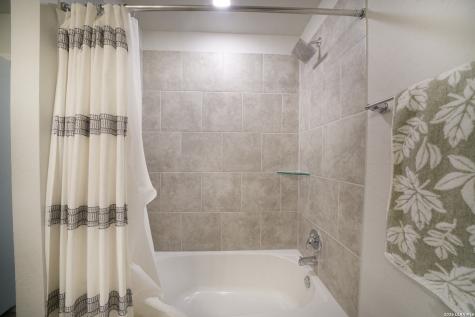 3884 Lorenzen Belton TX 76513