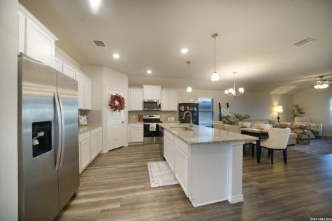 3884 Lorenzen Belton TX 76513