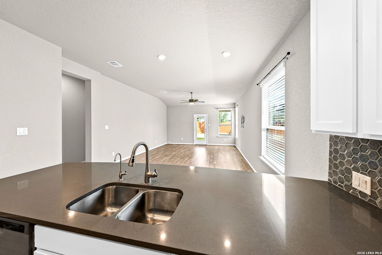 11563 Lightning Way San Antonio TX 78245