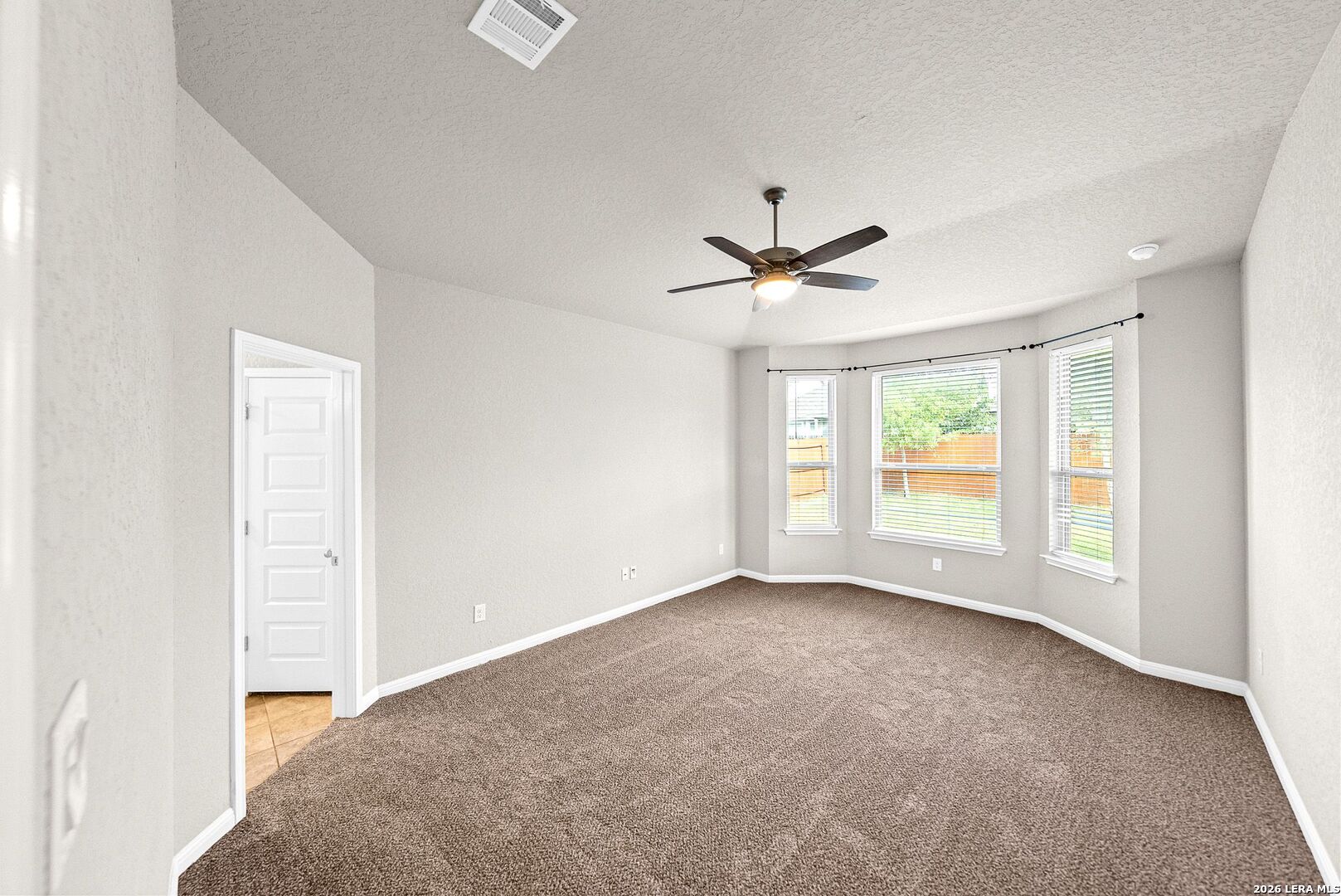 11563 Lightning Way San Antonio TX 78245