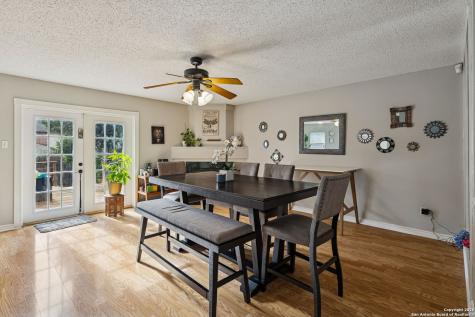 4826 Limestone Well Drive San Antonio TX 78247