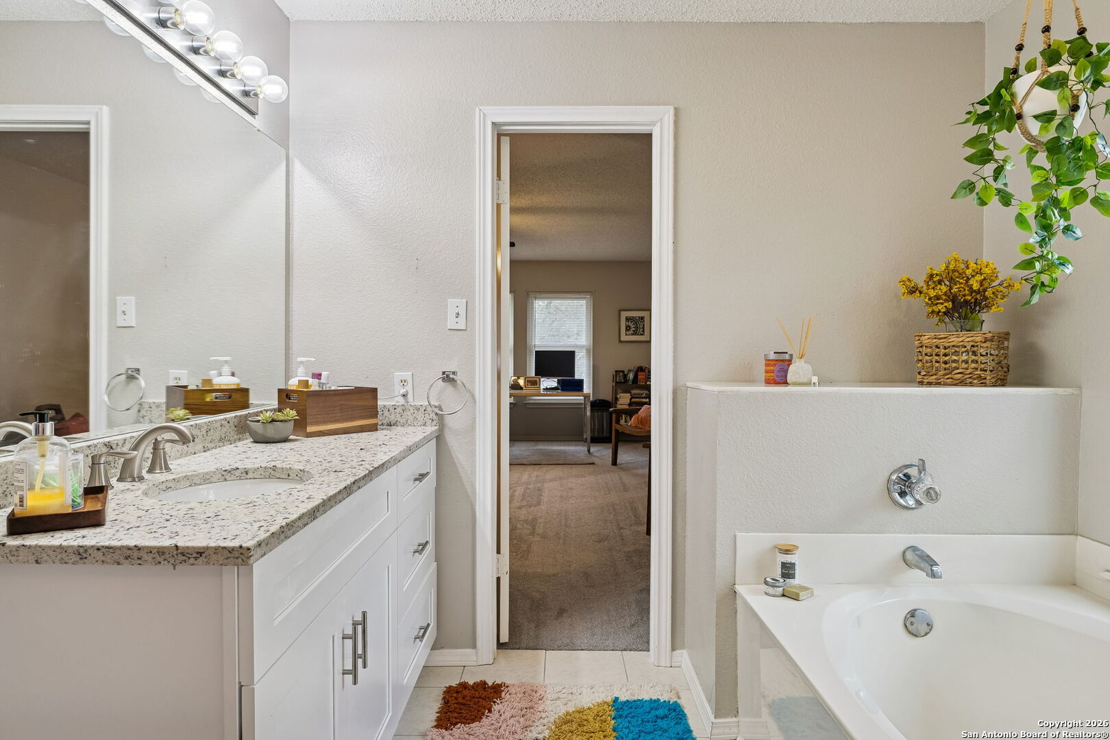 4826 Limestone Well Drive San Antonio TX 78247