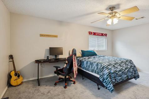 4826 Limestone Well Drive San Antonio TX 78247
