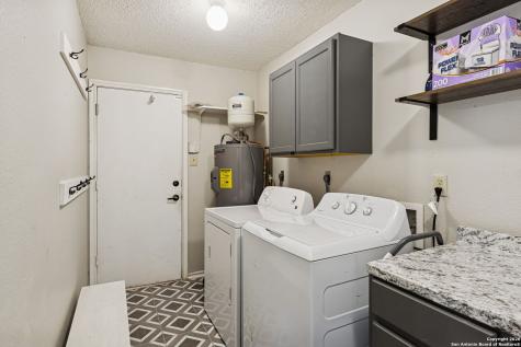 4826 Limestone Well Drive San Antonio TX 78247