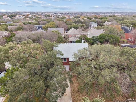 4826 Limestone Well Drive San Antonio TX 78247