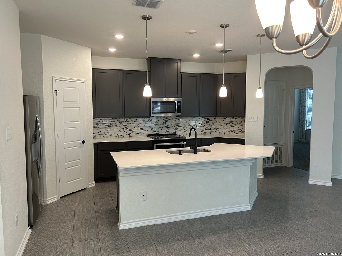 26002 Los Mirasoles San Antonio TX 78015