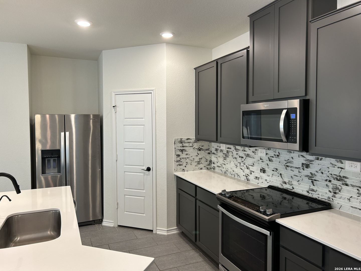 26002 Los Mirasoles San Antonio TX 78015