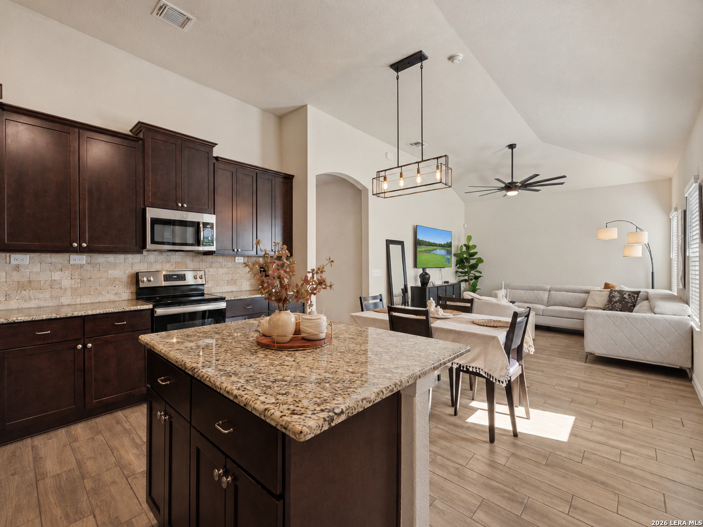 7718 Sunrise Cay San Antonio TX 78251
