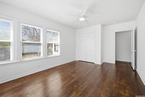208 Frost San Antonio TX 78201