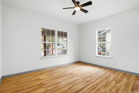 736 W Elsmere Place San Antonio TX 78212