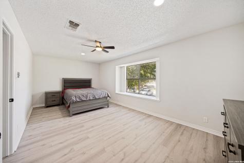 7730 Barren Ridge Drive San Antonio TX 78239