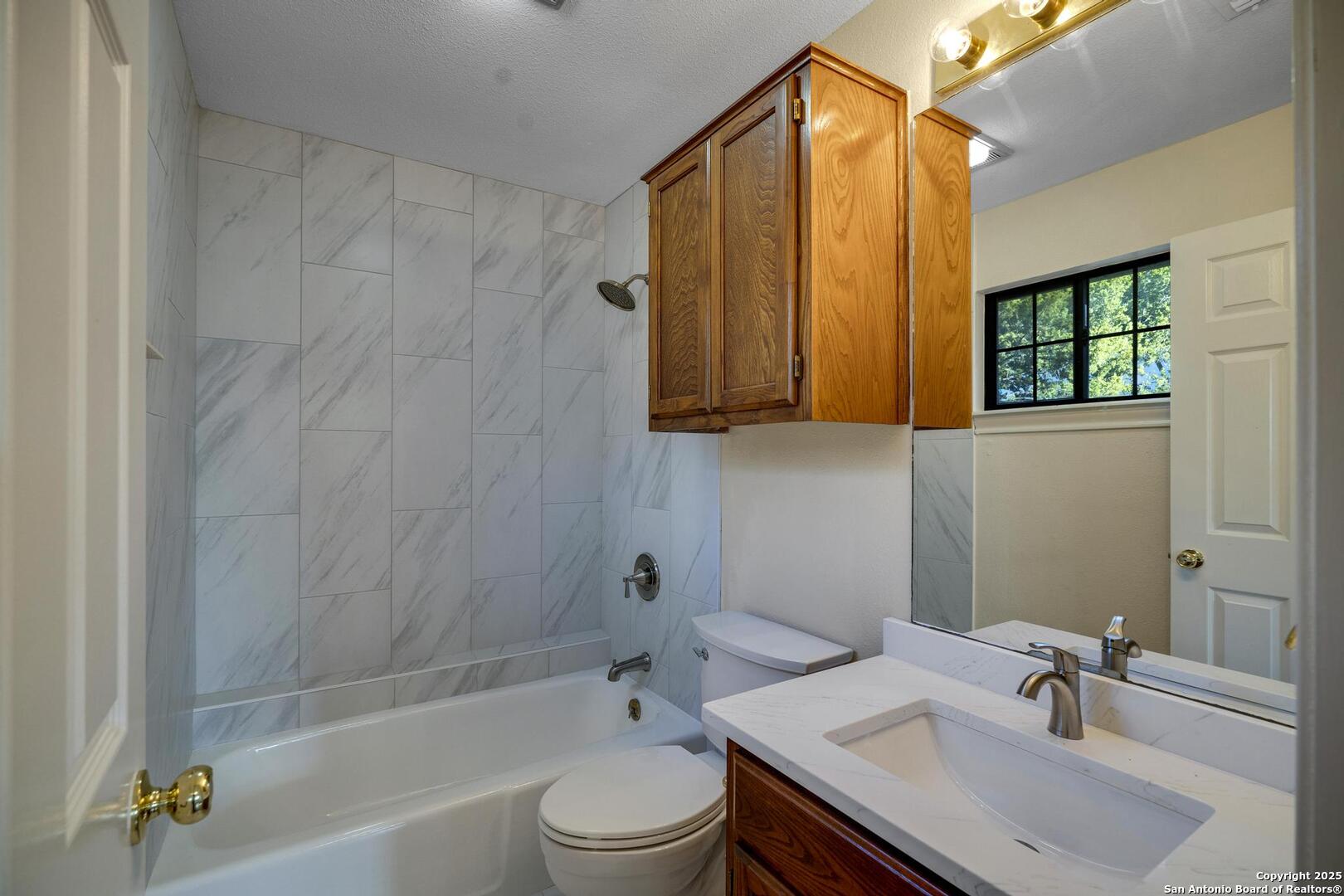 1603 Hawks Ridge San Antonio TX 78248