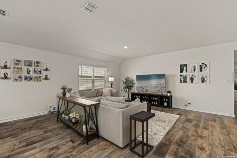 12022 Topaz Stream San Antonio TX 78245