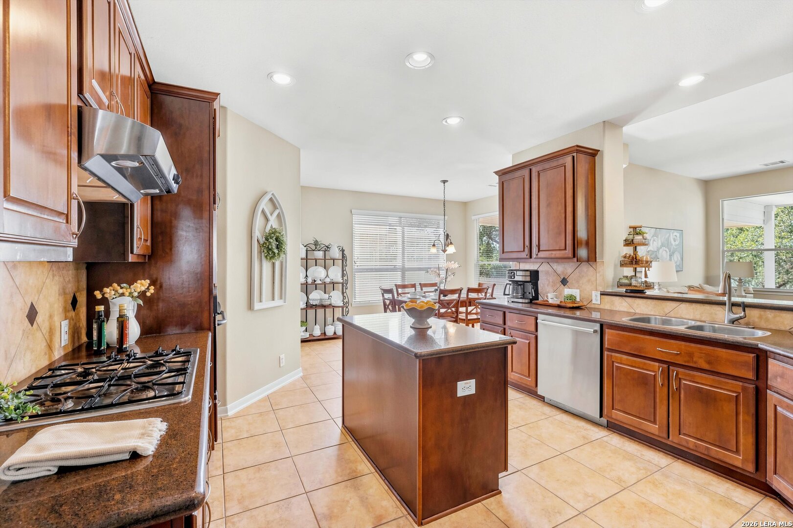 1531 Heavens Peak San Antonio TX 78258