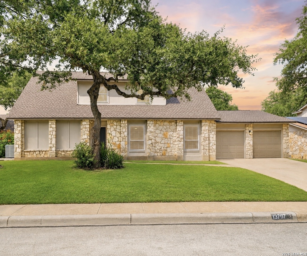 13707 Oak Cabin San Antonio TX 78232