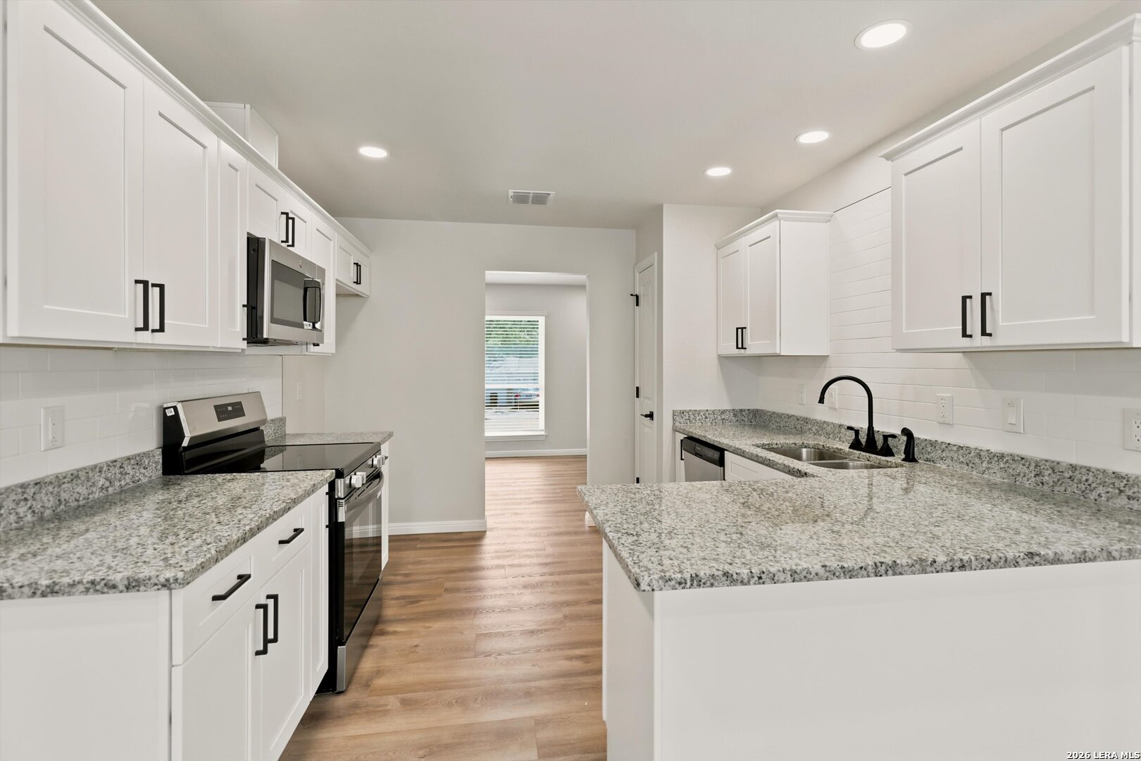 13707 Oak Cabin San Antonio TX 78232