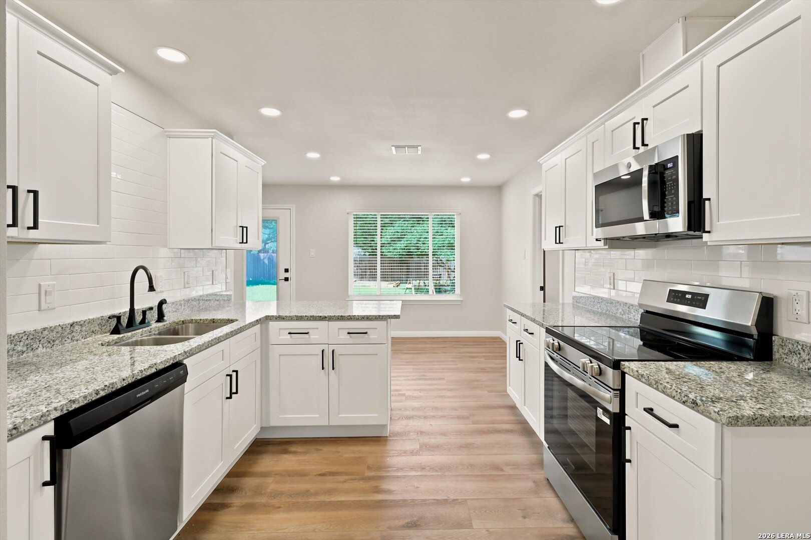 13707 Oak Cabin San Antonio TX 78232