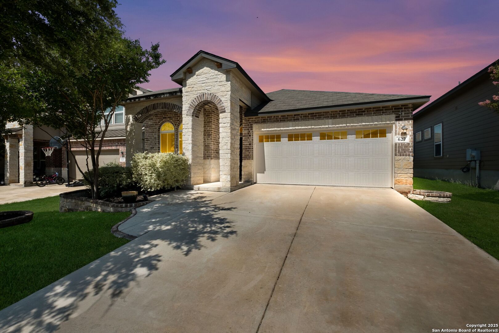 627 Sea Eagle San Antonio TX 78253