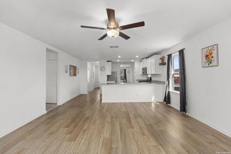 12024 Luckey Villa San Antonio TX 78252