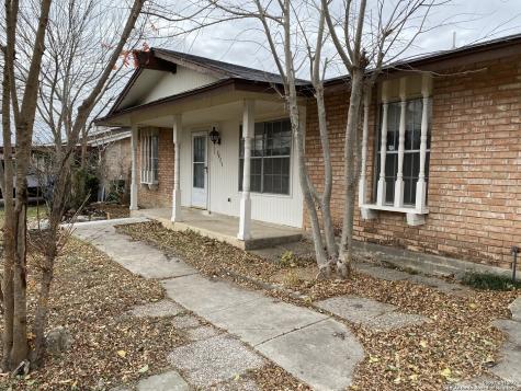 2027 Fort Donelson Drive San Antonio TX 78245