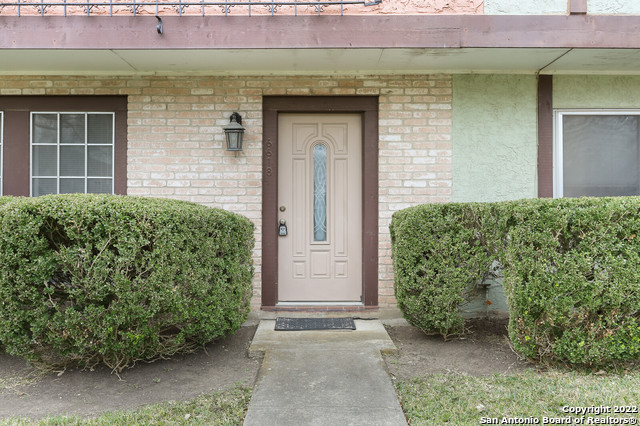 6618 Crown Ridge San Antonio TX 78239