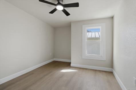 530 E Carson Street San Antonio TX 78208
