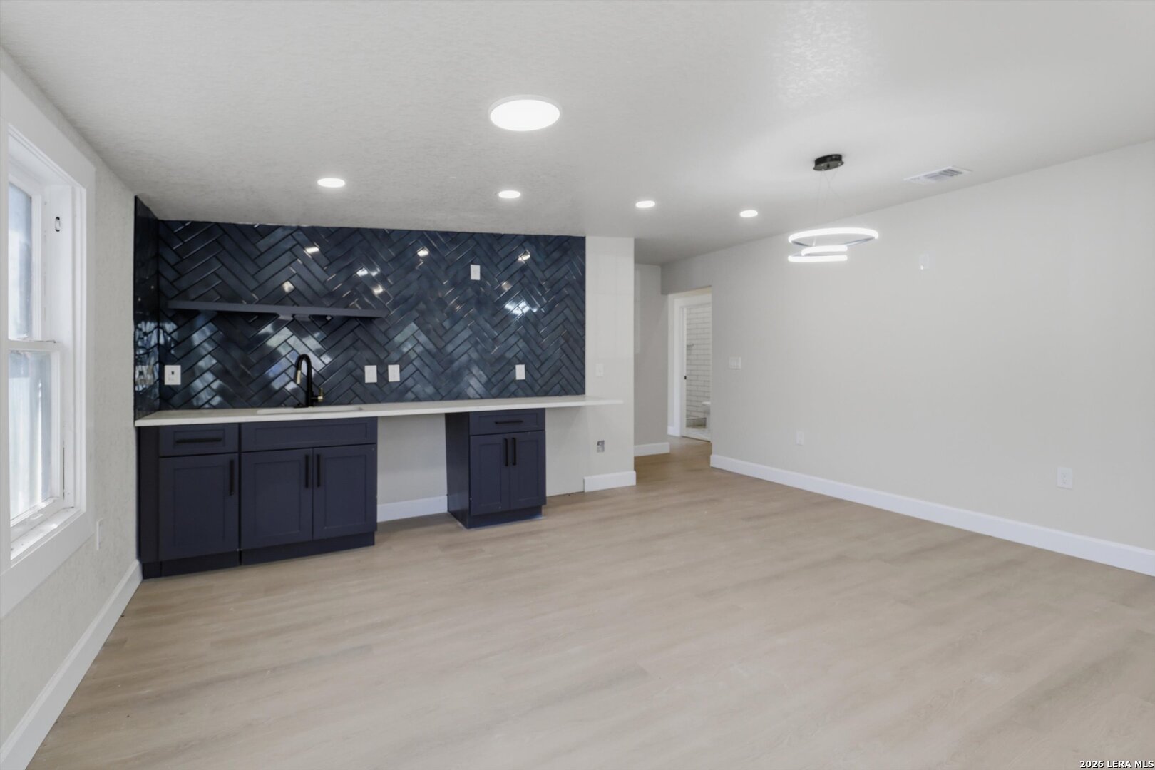 530 E Carson Street San Antonio TX 78208