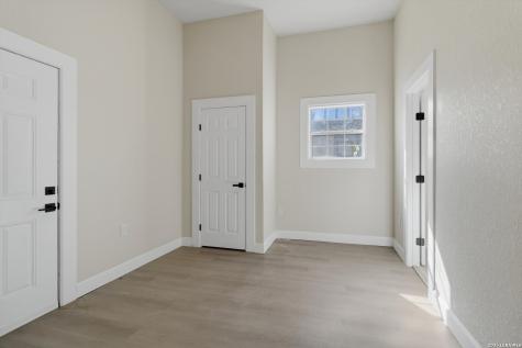 530 E Carson Street San Antonio TX 78208