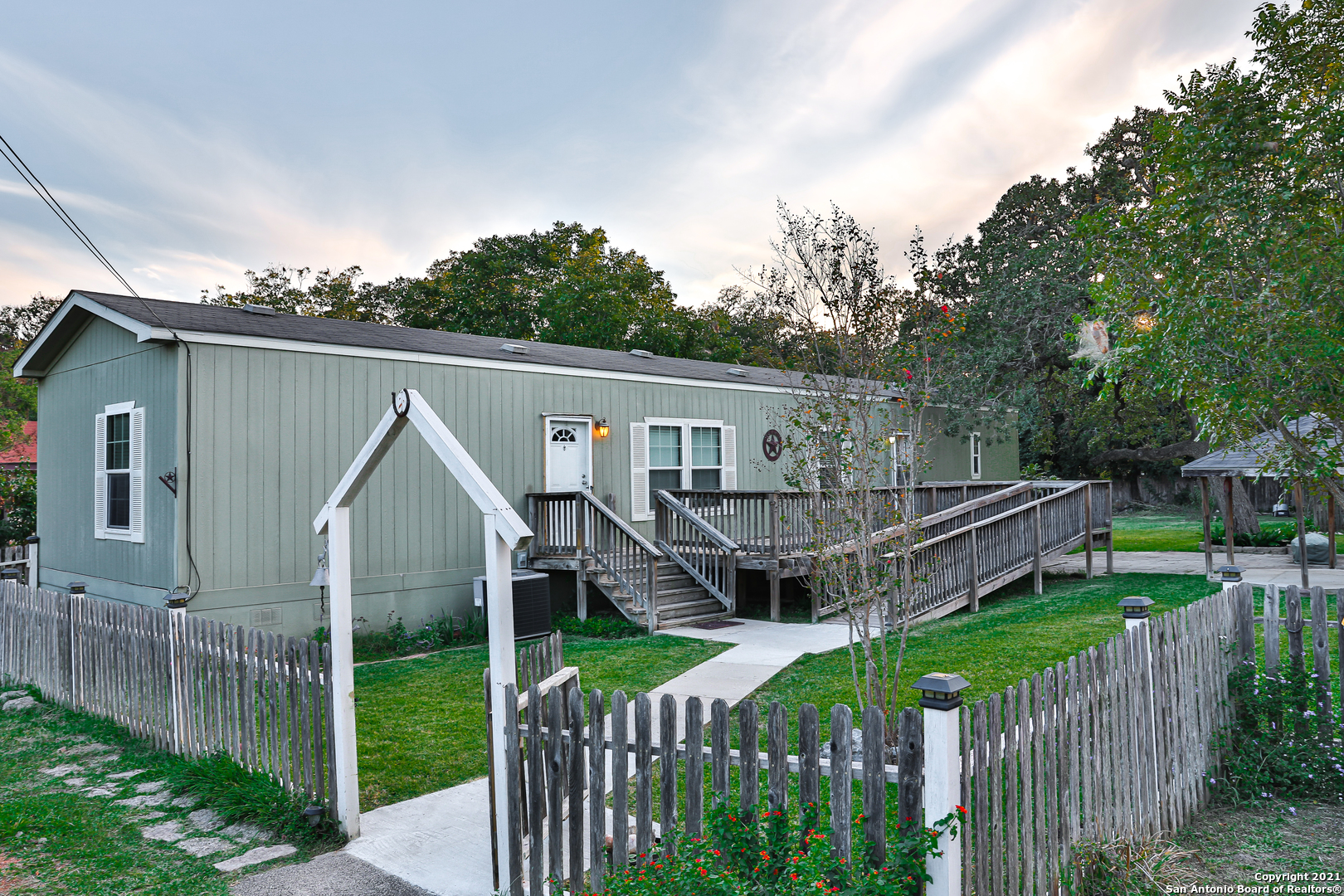 106 Ebensberger Avenue Boerne TX 78006