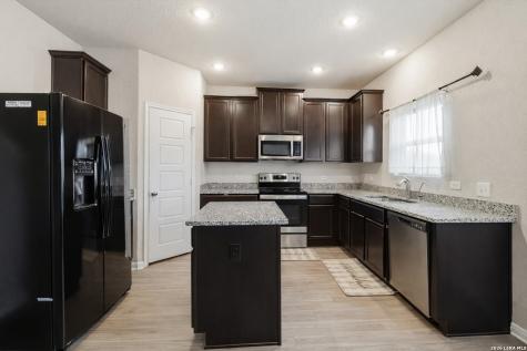 632 Cypress Arbor Seguin TX 78155