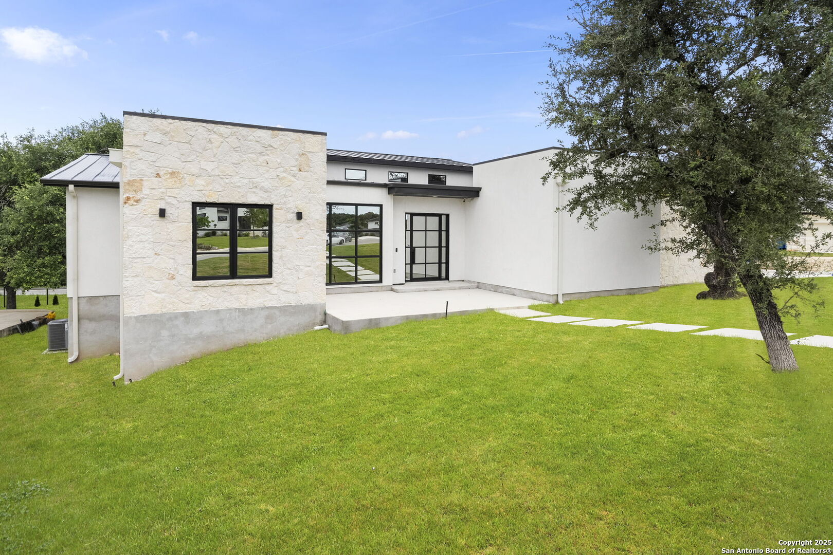 23014 Crafty Ridge San Antonio TX 78255