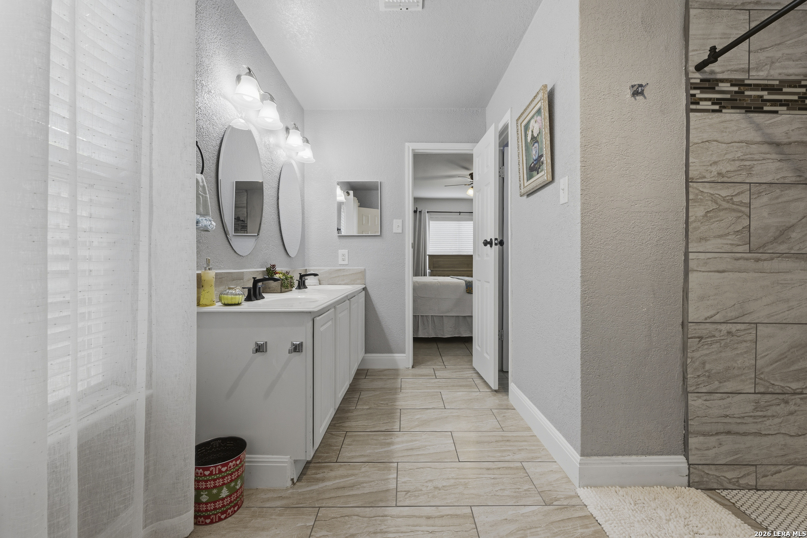 5335 Mountain Vista Drive San Antonio TX 78247