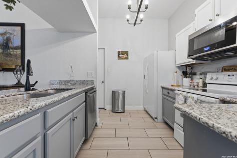 5335 Mountain Vista Drive San Antonio TX 78247