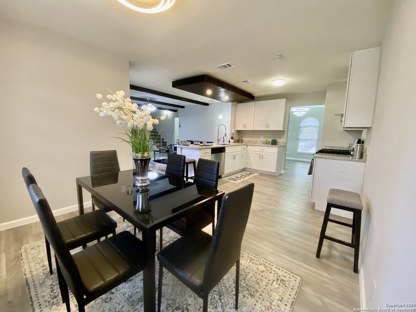 3573 Red Oak Lane San Antonio TX 78230