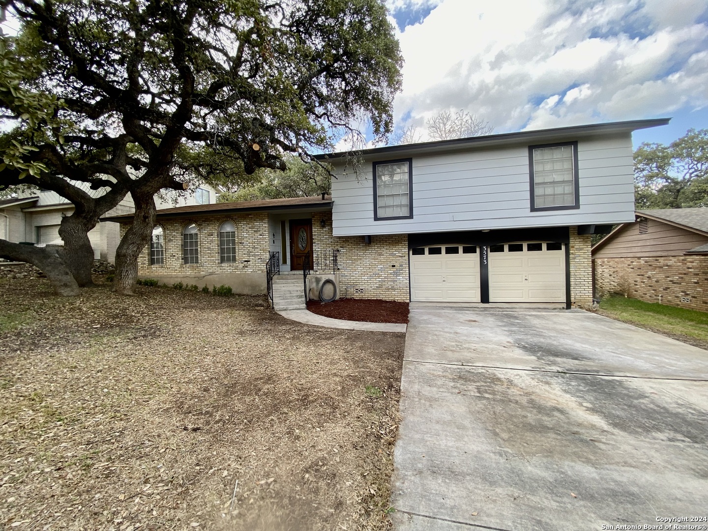 3573 Red Oak Lane San Antonio TX 78230