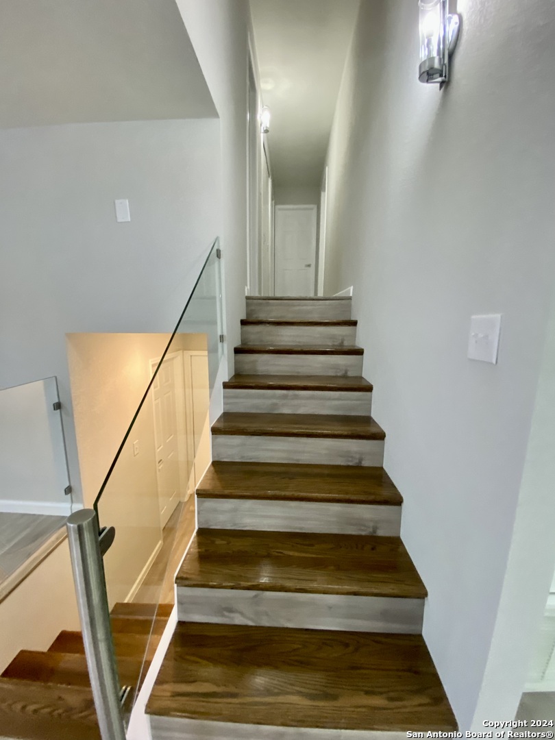 3573 Red Oak Lane San Antonio TX 78230
