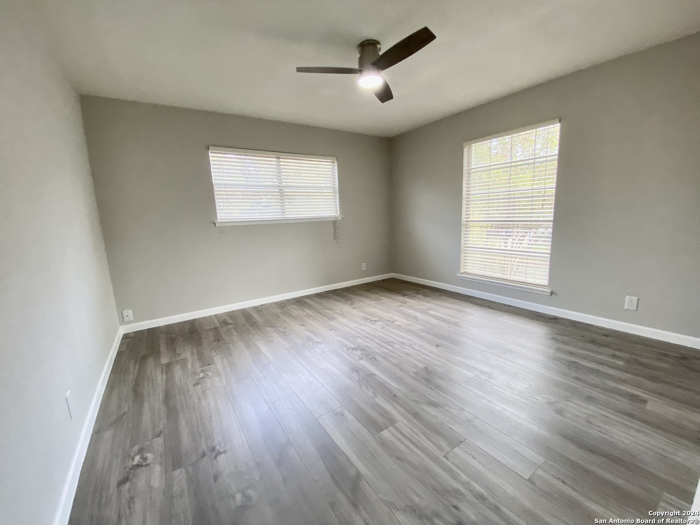 3573 Red Oak Lane San Antonio TX 78230
