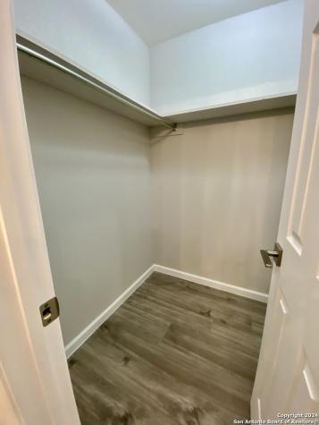 3573 Red Oak Lane San Antonio TX 78230