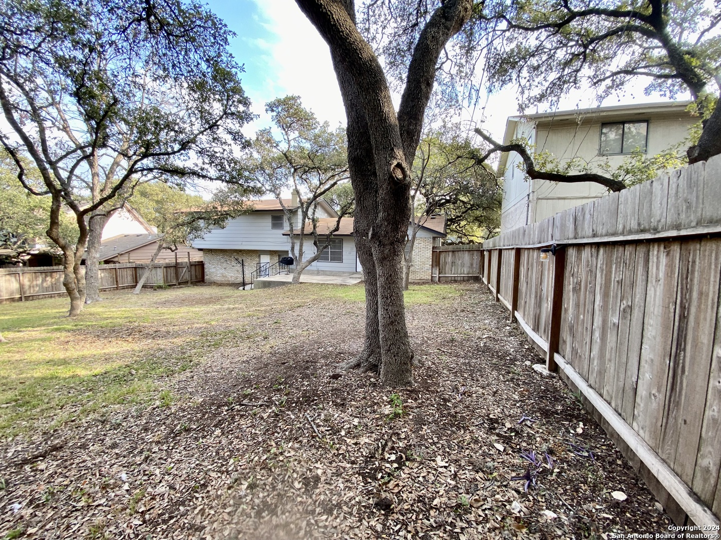 3573 Red Oak Lane San Antonio TX 78230