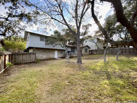 3573 Red Oak Lane San Antonio TX 78230