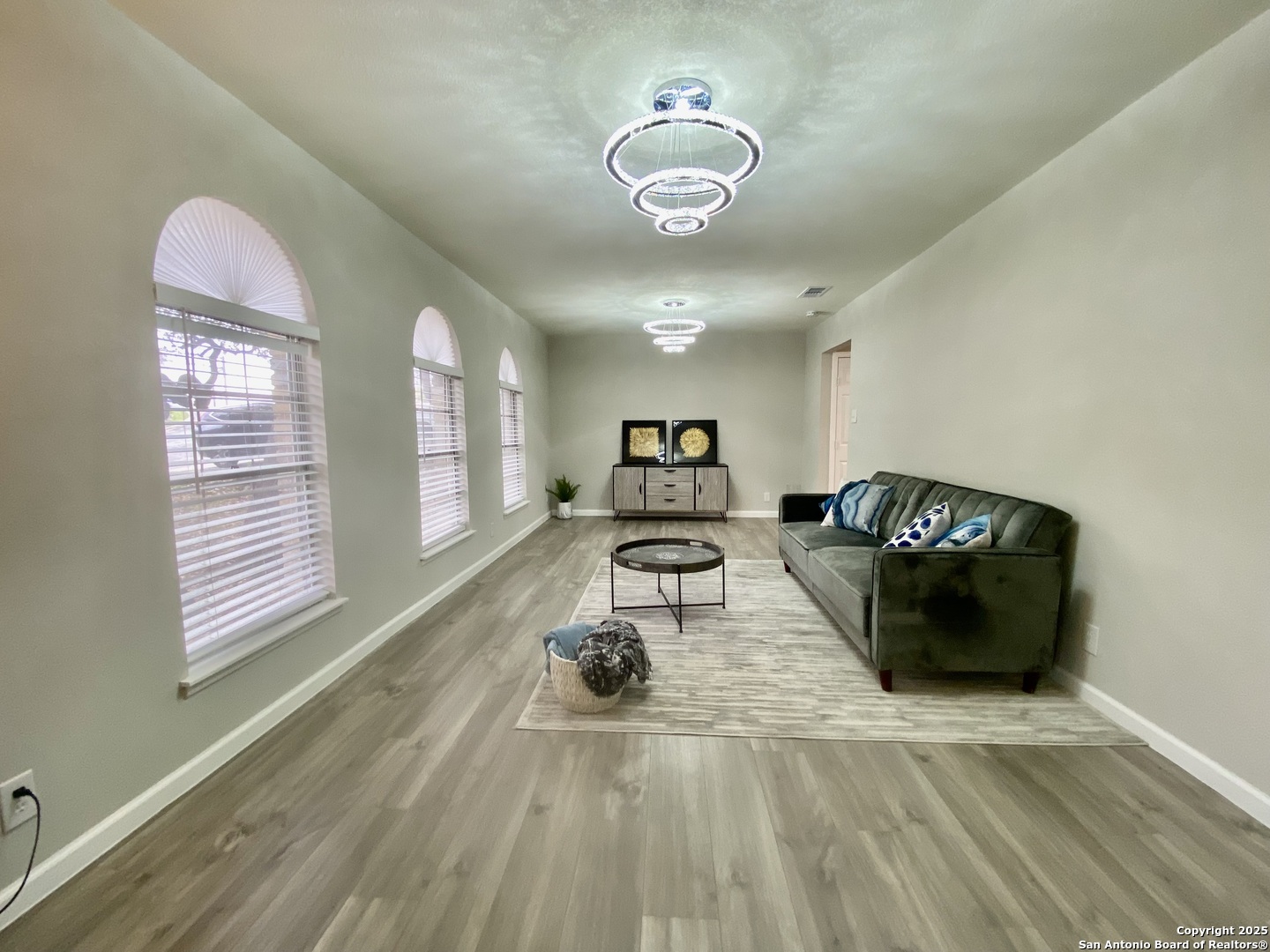 3573 Red Oak Lane San Antonio TX 78230