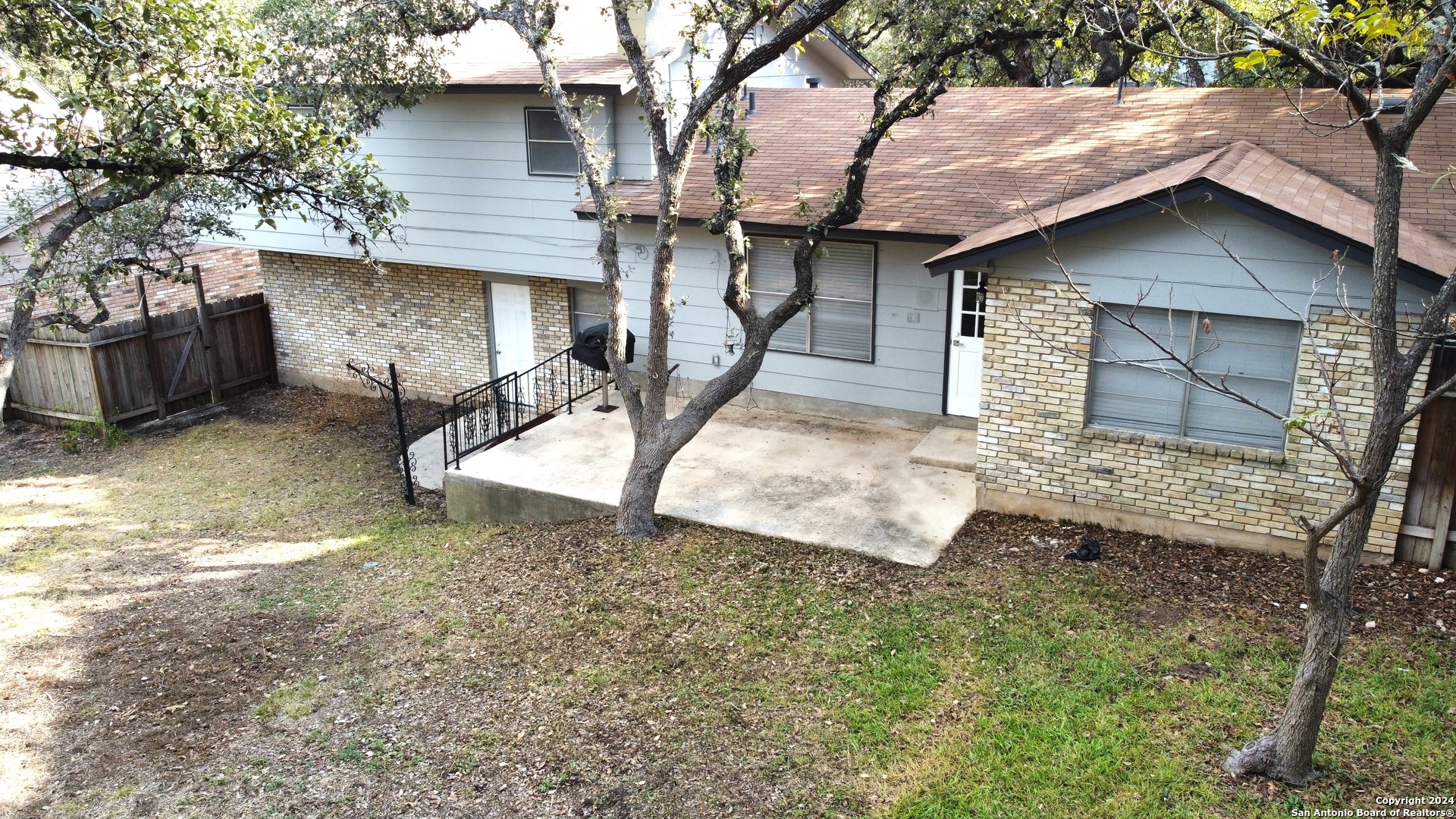 3573 Red Oak Lane San Antonio TX 78230