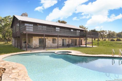 28353 Ruffian Drive Boerne TX 78015
