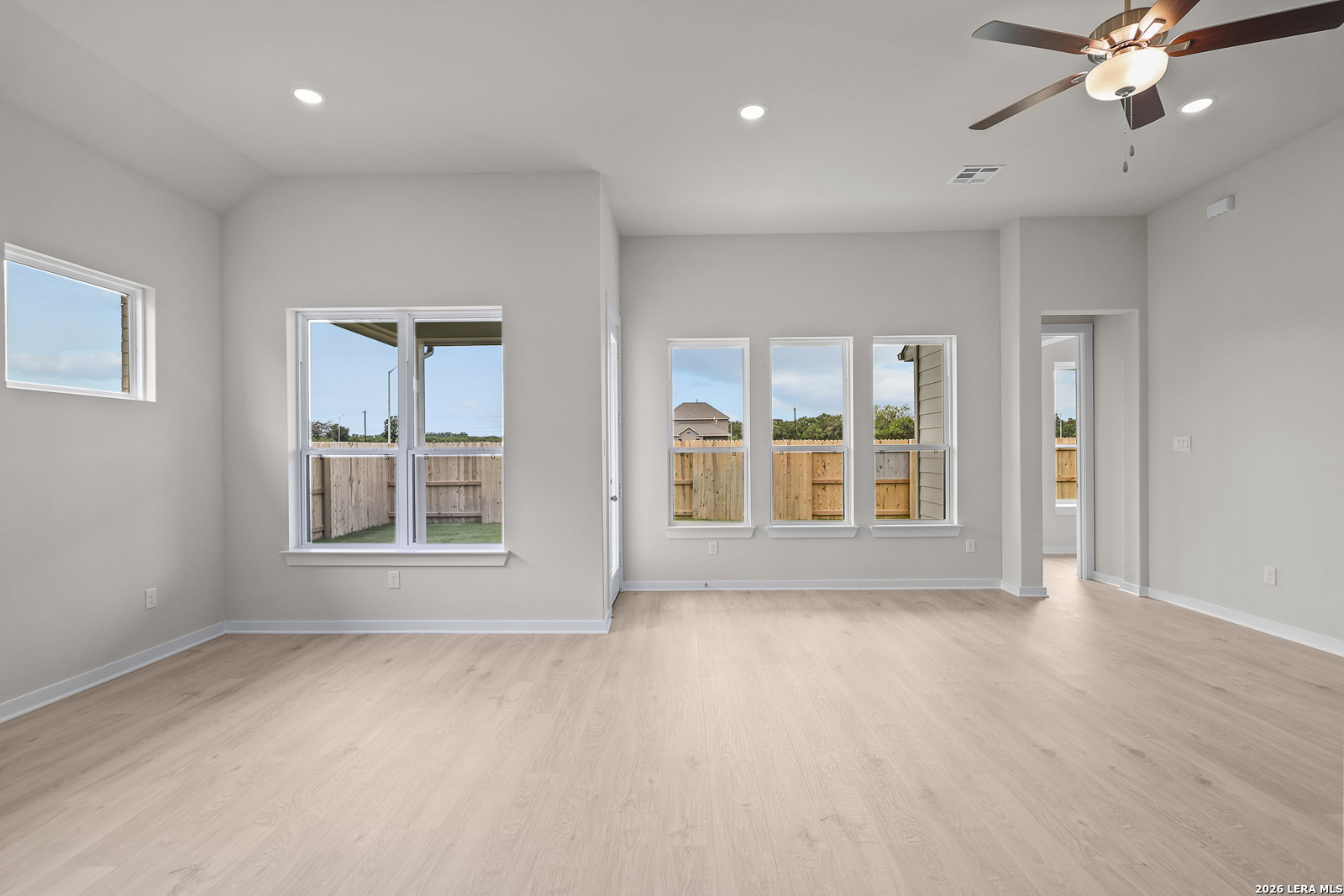 544 Paramus Park Cibolo TX 78108