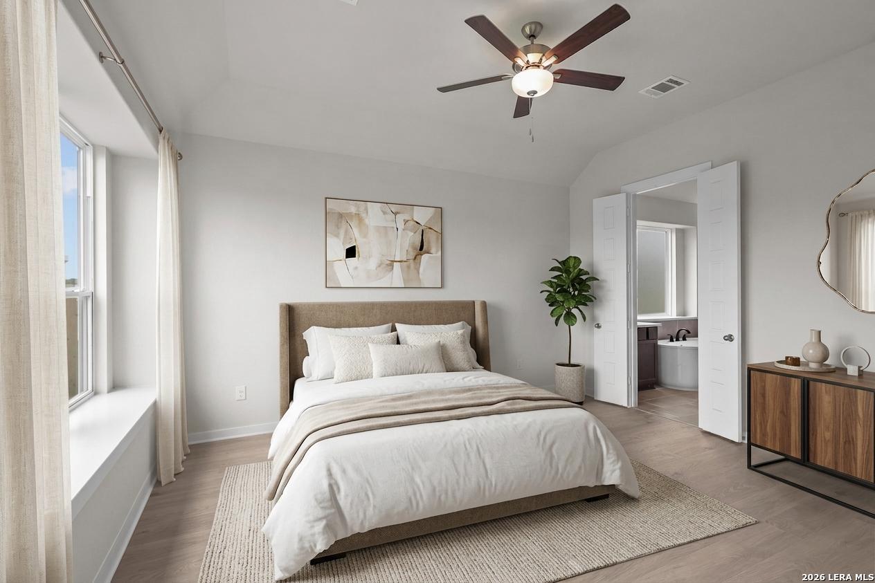544 Paramus Park Cibolo TX 78108